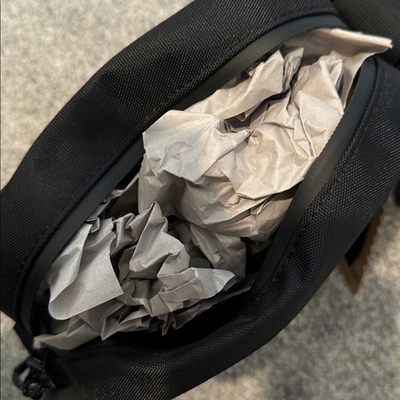 True religion Black Crossbody Bag - Picture 5 of 5